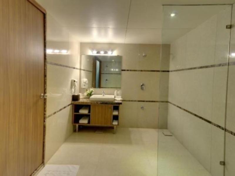Boulevard 9 Luxury Resort & Spa Nadiād Zewnętrze zdjęcie